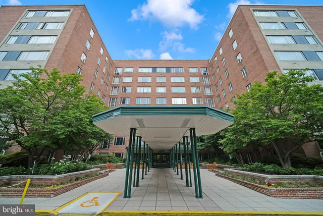 $2,975 | 4301 Massachusetts Avenue Northwest, Unit 6006, Washington, DC 20016