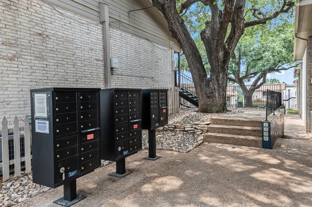1304 Summit Street, Unit 208 Austin, TX 78741 - Photo 17 of 18 Mailboxes