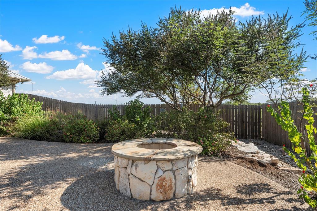 1766 Culpepper Lane China Spring, TX 76633 - Photo 18 of 40