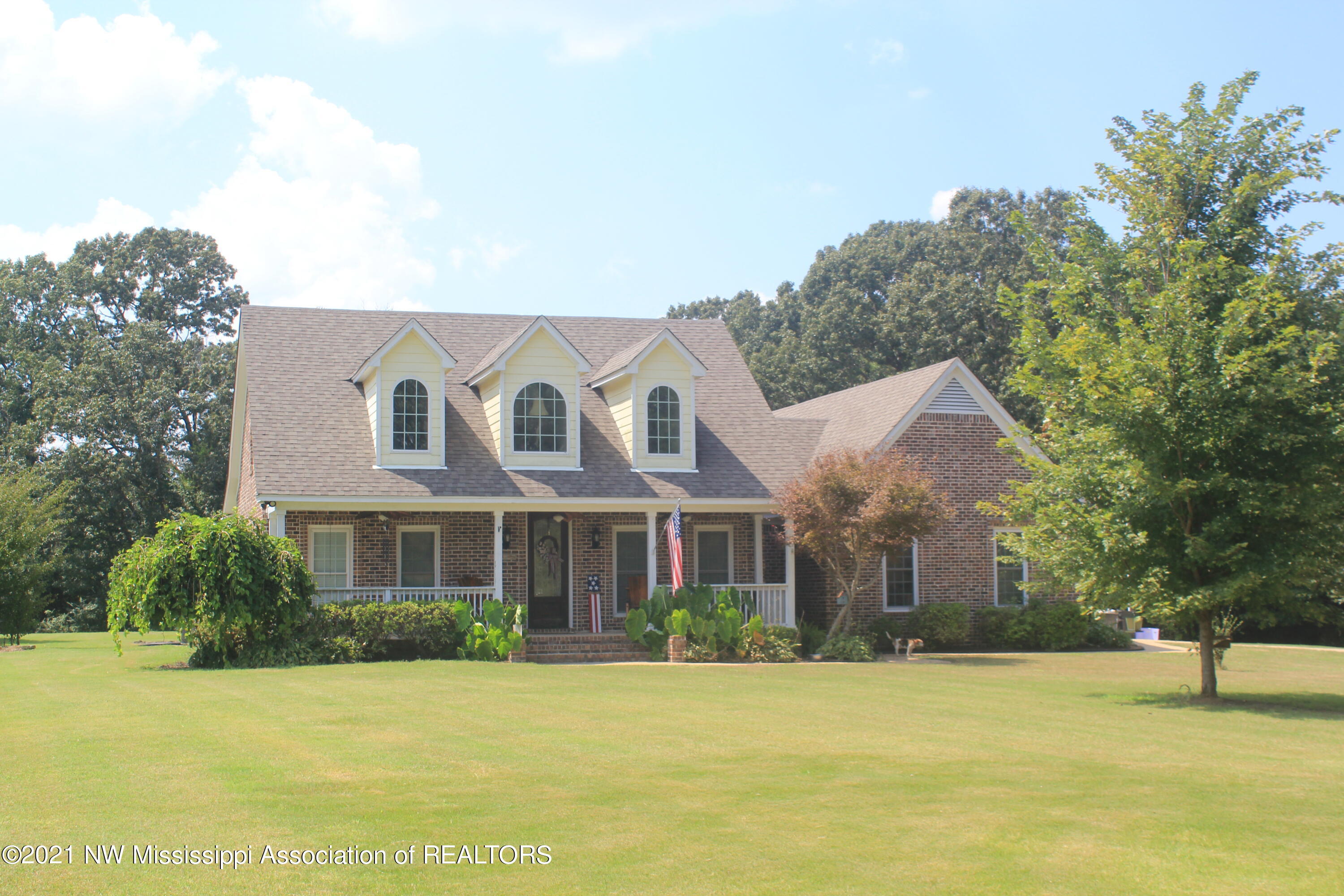 73 Tara Road Holly Springs, MS 38635 - Photo 1 of 34 IMG_7149