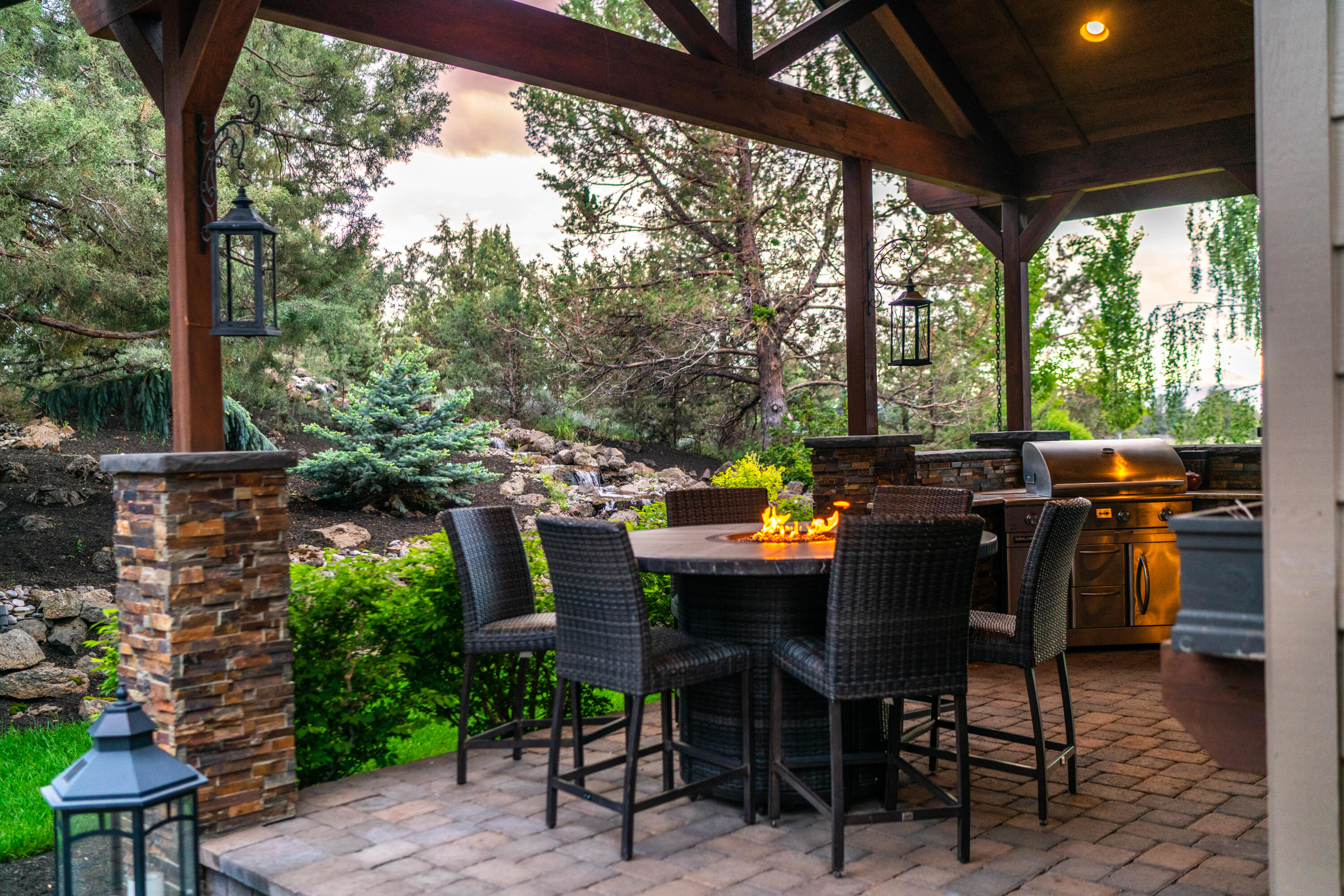 61405 Ward Road Bend, OR 97702 - Photo 21 of 37 a view of an outdoor dining space with furniture and garden