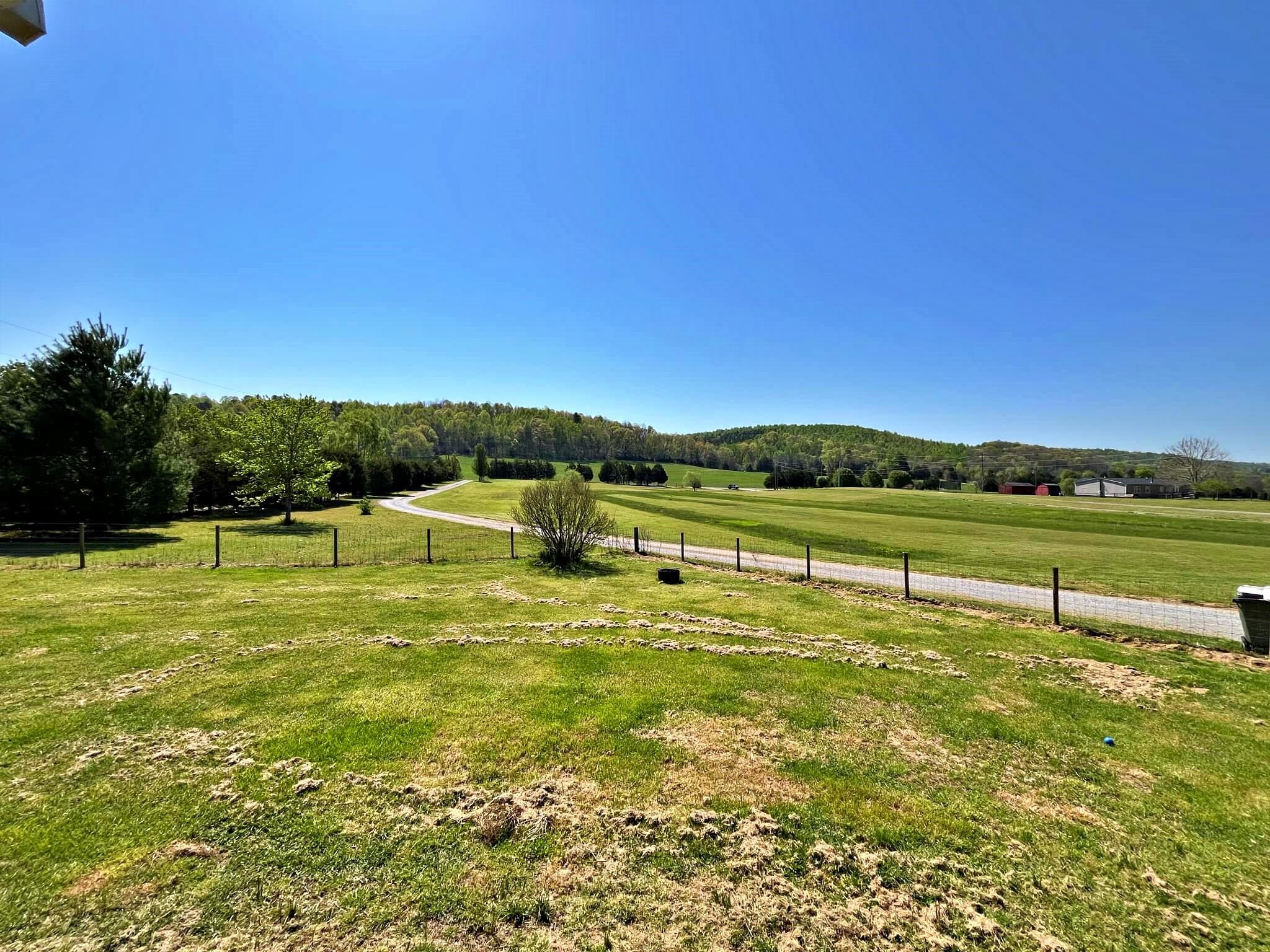 17716 North Nopone Valley Road Decatur, TN 37322 - Photo 7 of 76 Gallery Image 7
