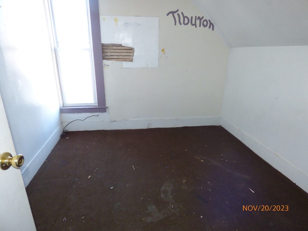 60 Lexington Street Springfield, MA 01107 - Photo 17 of 22 Gallery Image 17