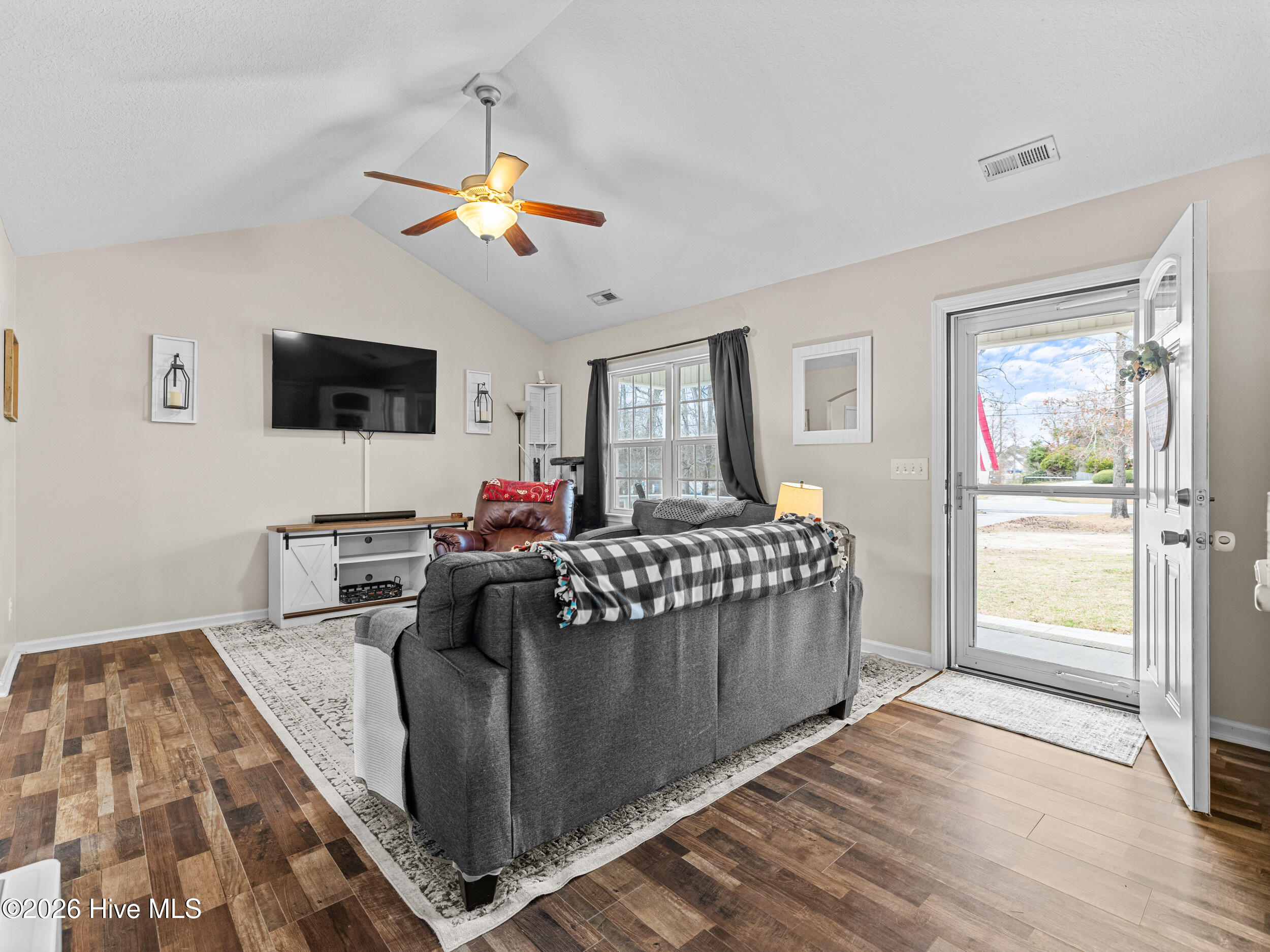 387 Bannermans Mill Road Richlands, NC 28574 - Photo 7 of 39 a02a0060