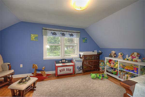 6 Vernon Road Natick, MA 01760 - Photo 11 of 14 Gallery Image 11