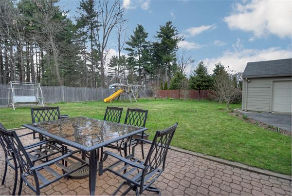6 Vernon Road Natick, MA 01760 - Photo 3 of 14 Gallery Image 3