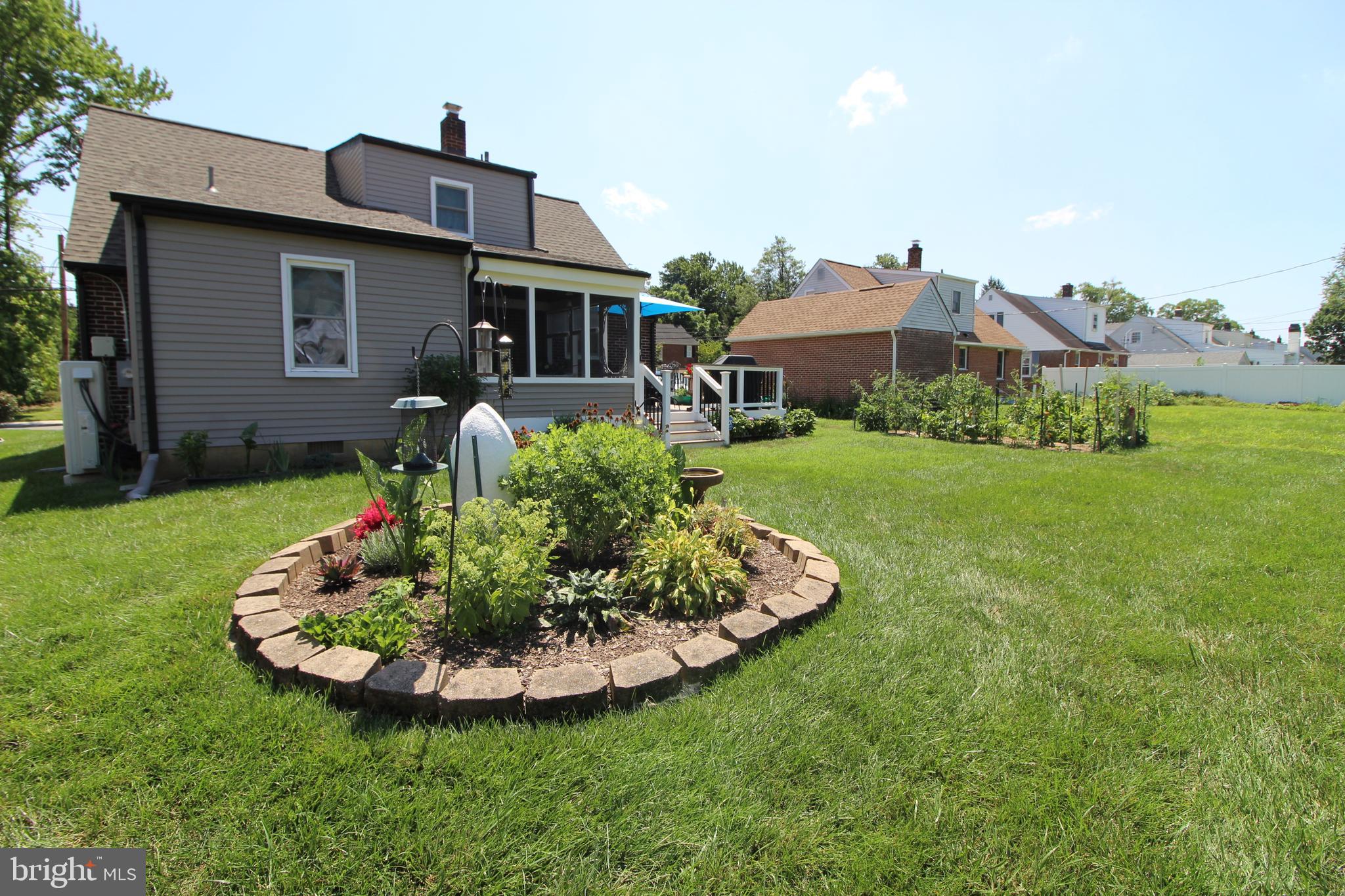 119 Murphy Road Wilmington, DE 19803 - Photo 25 of 26 Beautiful Yard and Garden Area