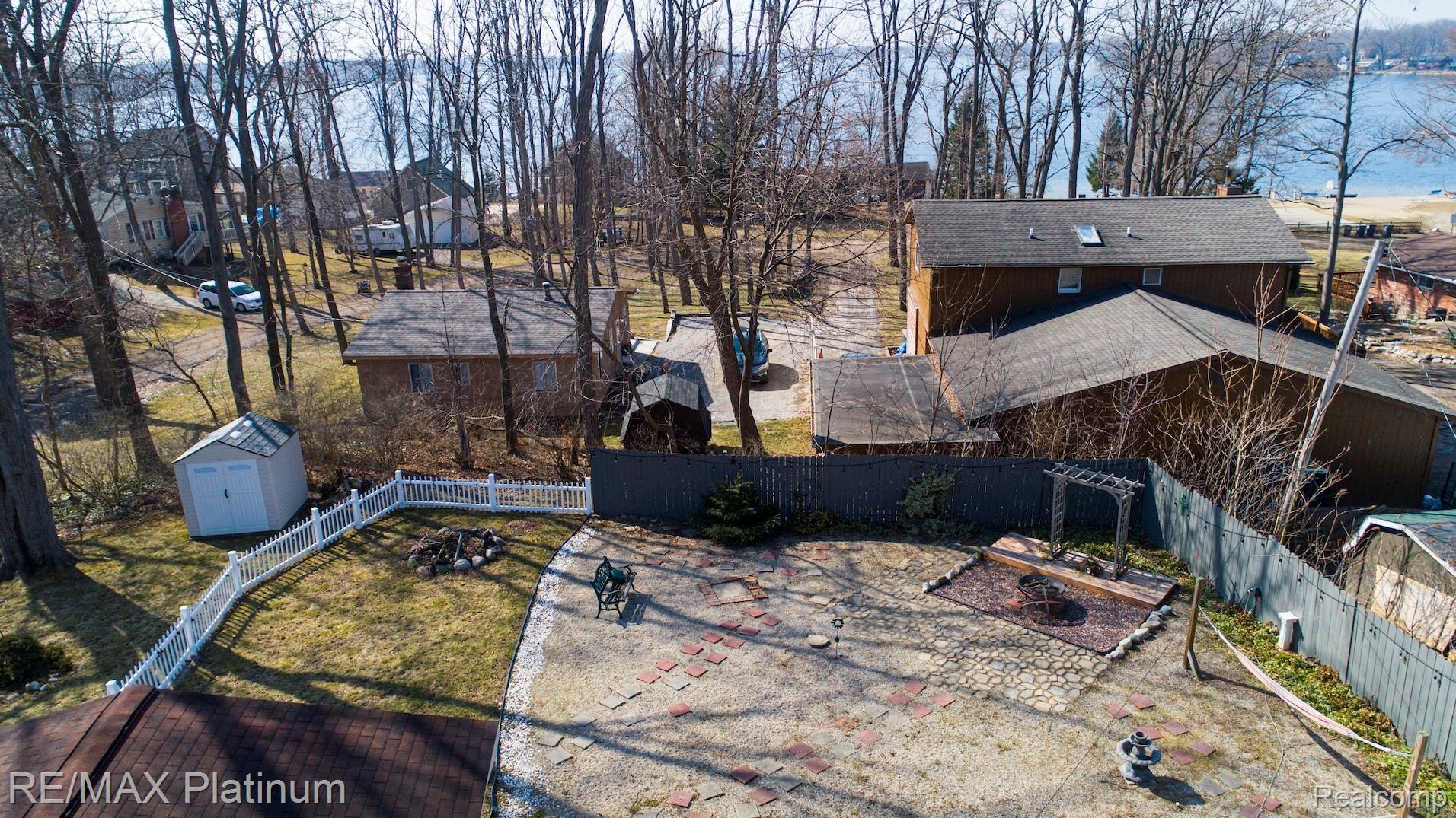 10344 Cedarcrest Road Whitmore Lake, MI 48189 - Photo 28 of 37 DJI_0021.jpg