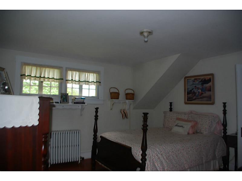 4168 Main Road Tiverton, RI 02878 - Photo 17 of 17 Exterior Front.