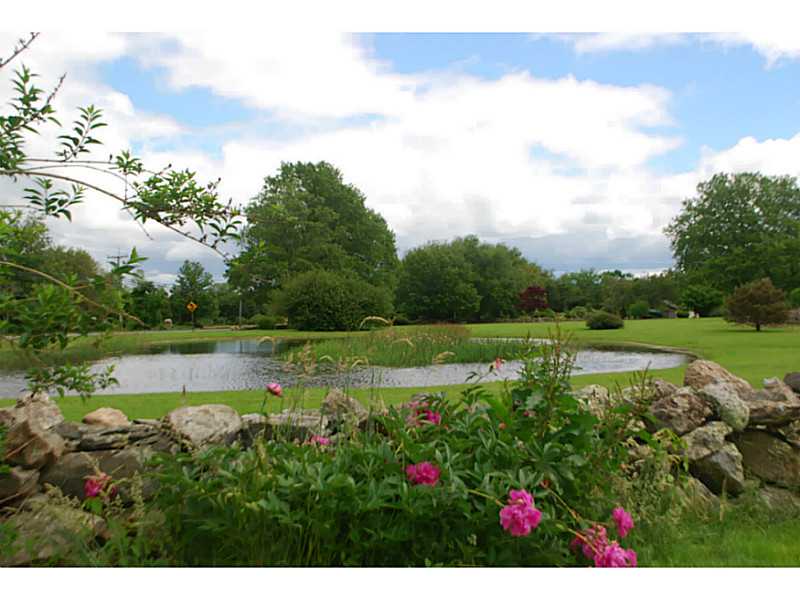 4168 Main Road Tiverton, RI 02878 - Photo 2 of 17 Exterior Front.