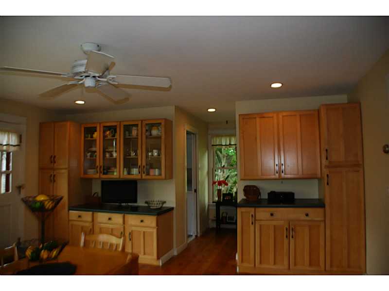 4168 Main Road Tiverton, RI 02878 - Photo 10 of 17 Exterior Front.