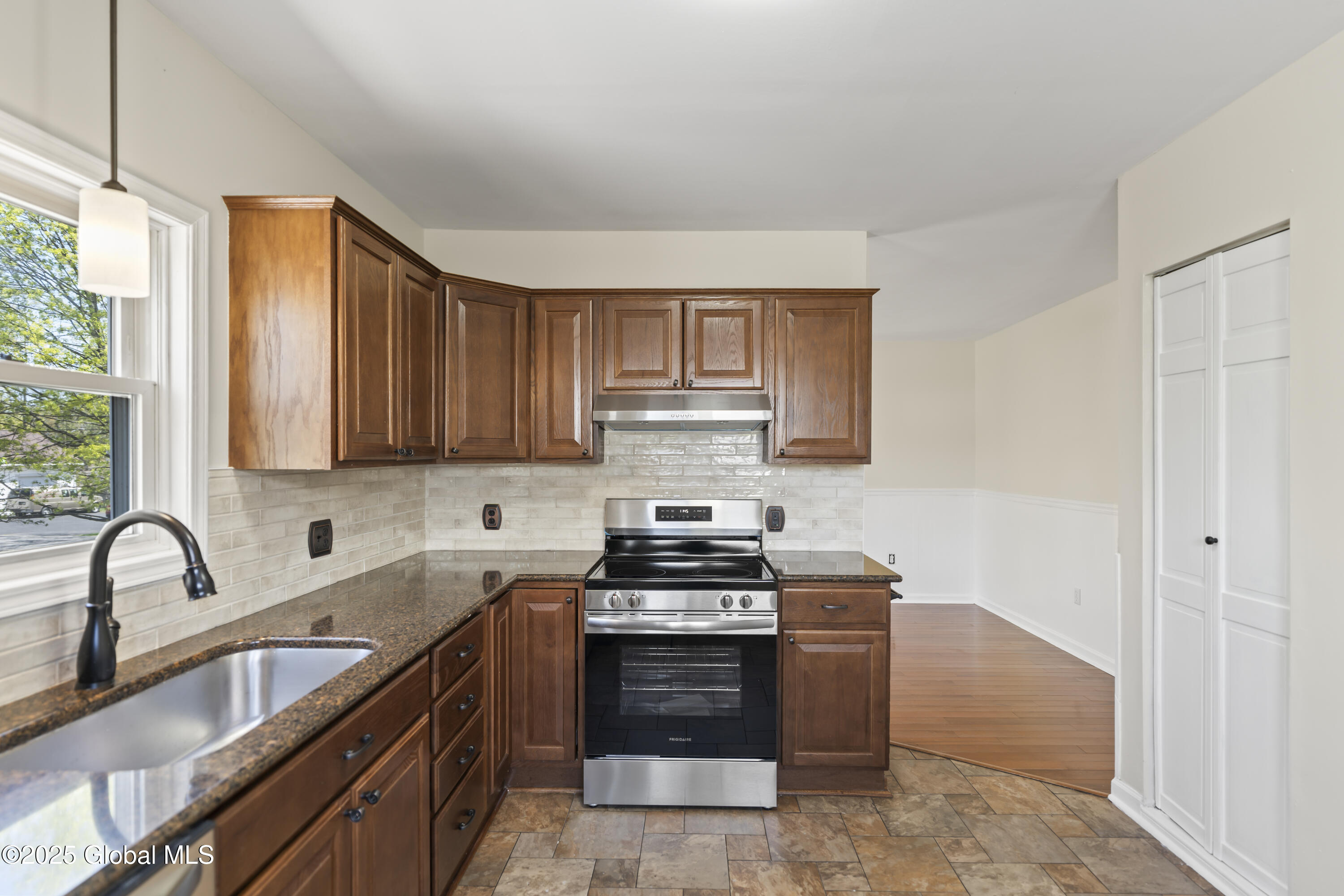 19 Champlain Road Stillwater, NY 12170 - Photo 10 of 26 DSC06423