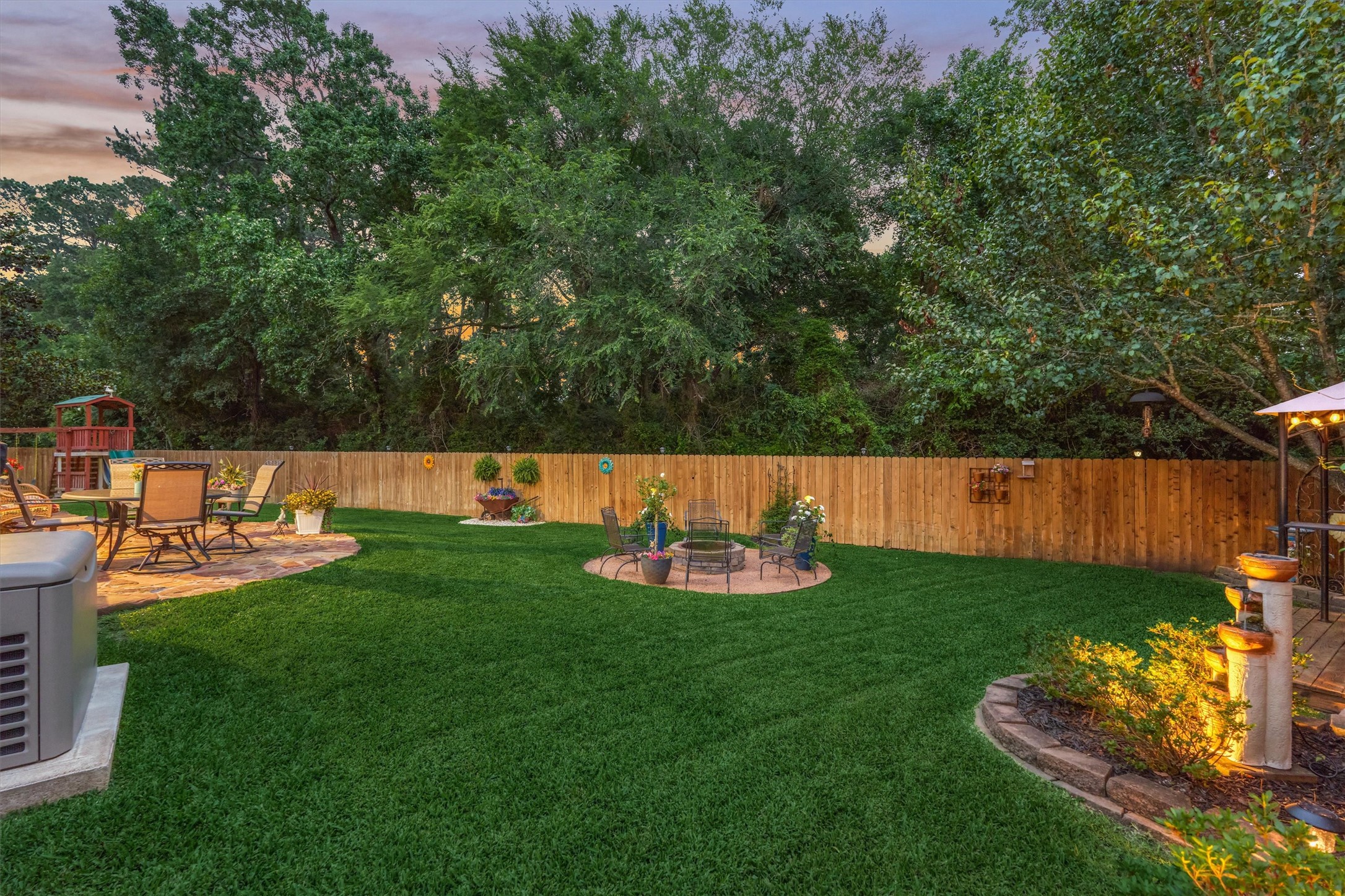 2203 Nicholas Crossing Conroe, TX 77304 - Photo 27 of 37