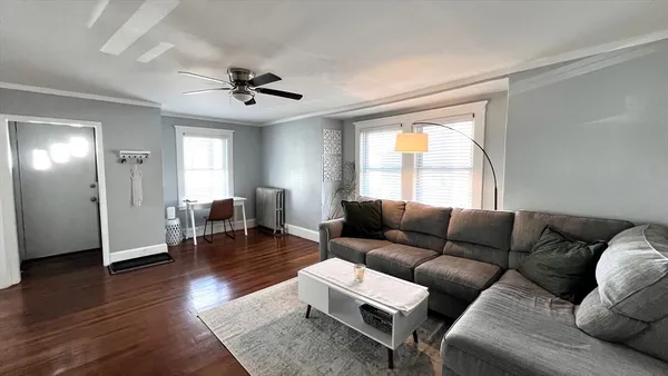 $2,500 | 123 Waterston Avenue, Unit 1, Quincy, MA 02170