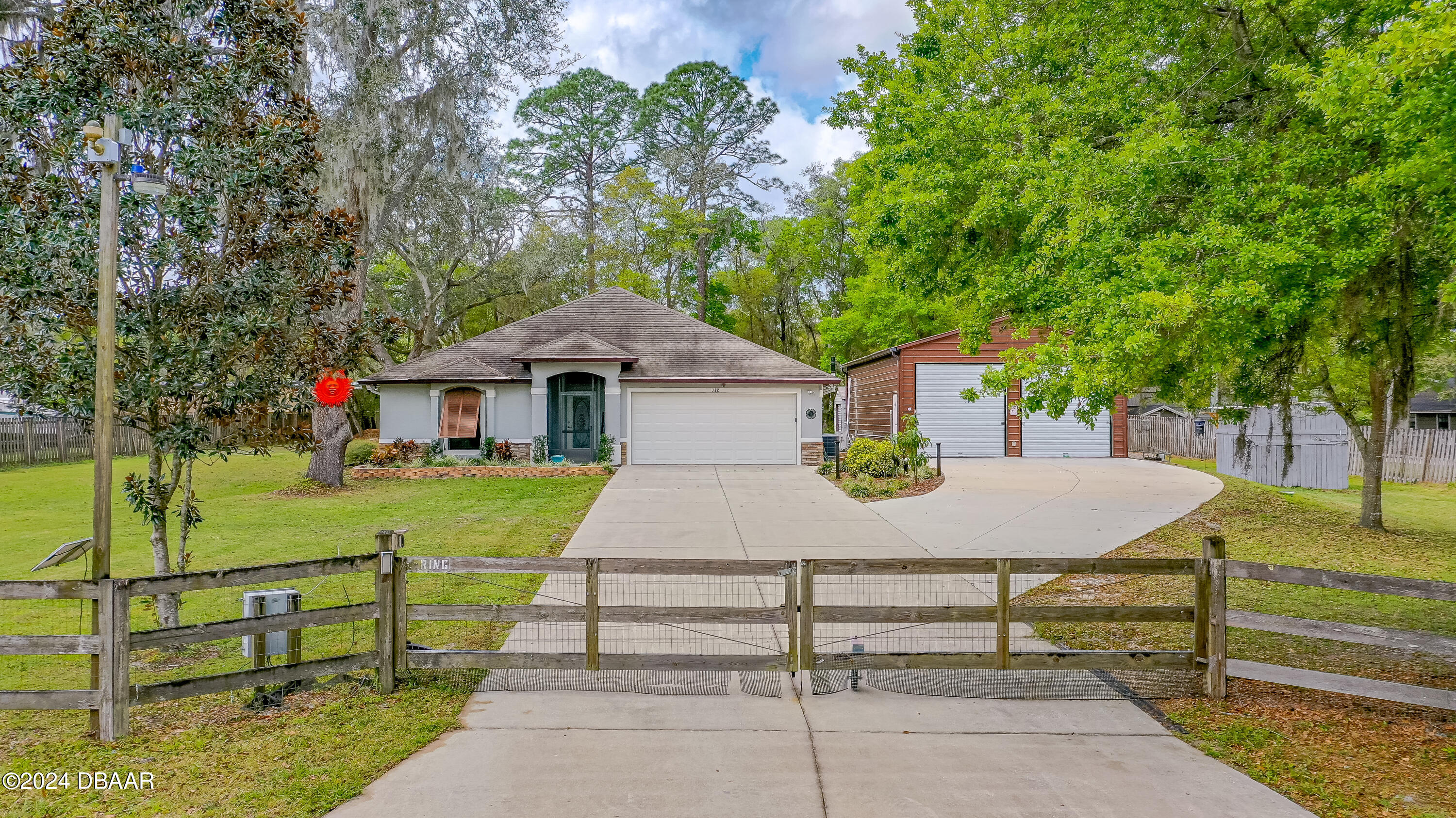 332 Bridlepath Lane Ormond Beach, FL 32174 - Photo 2 of 52 5CAF3AF6-50B7-498D-8570-4723075B5A1A