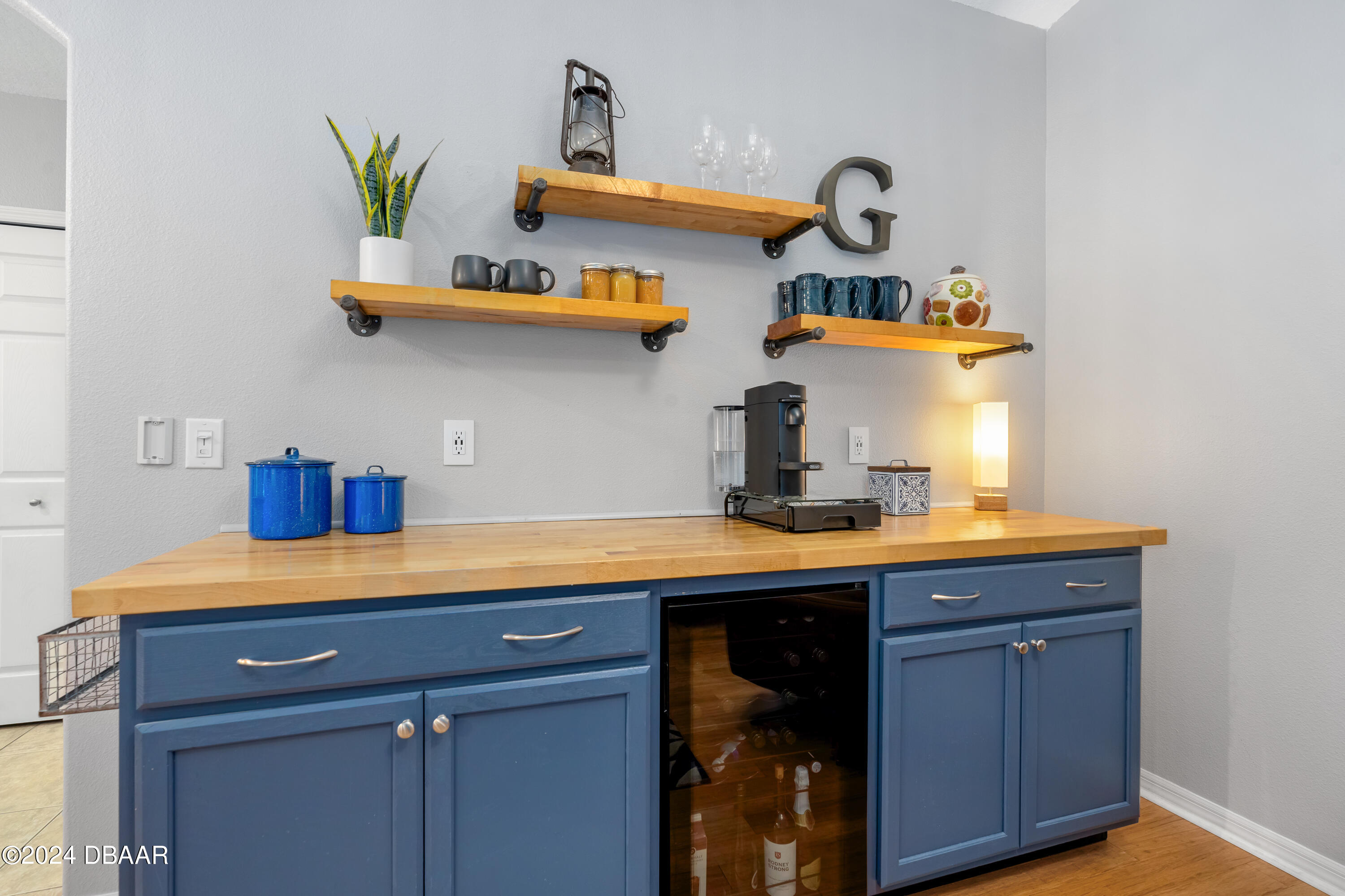 332 Bridlepath Lane Ormond Beach, FL 32174 - Photo 10 of 52 E9D10C2C-83E2-4A00-A7A6-C369B3509386