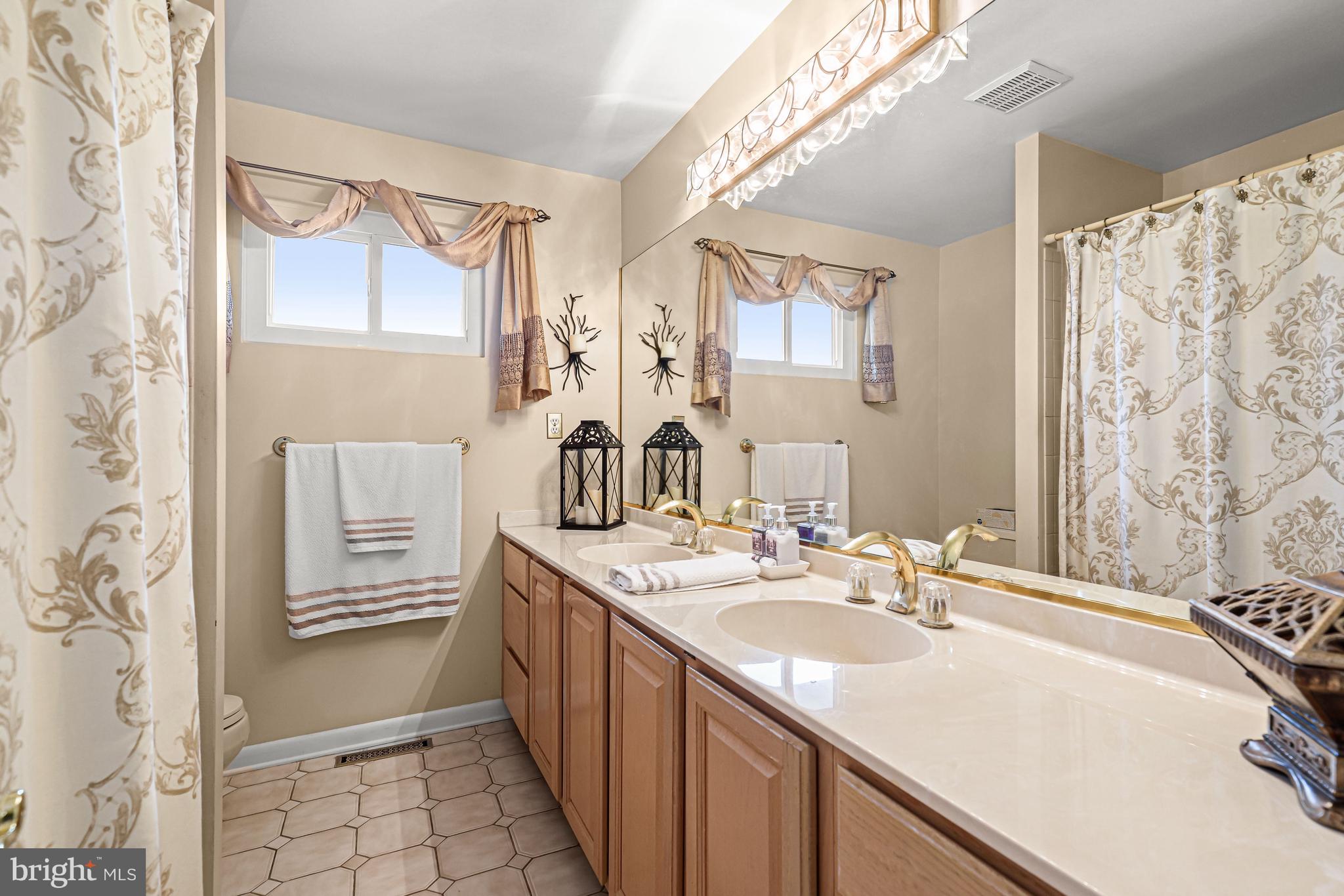 8108 Candle Lane Rosedale, MD 21237 - Photo 16 of 37 Full Bath