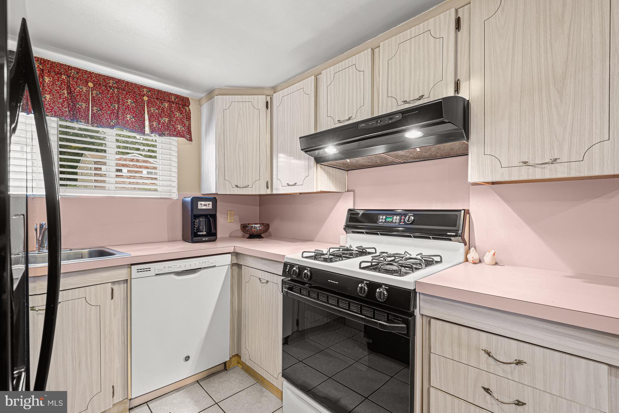 8108 Candle Lane Rosedale, MD 21237 - Photo 19 of 37 Lower Level 2nd Kitchen