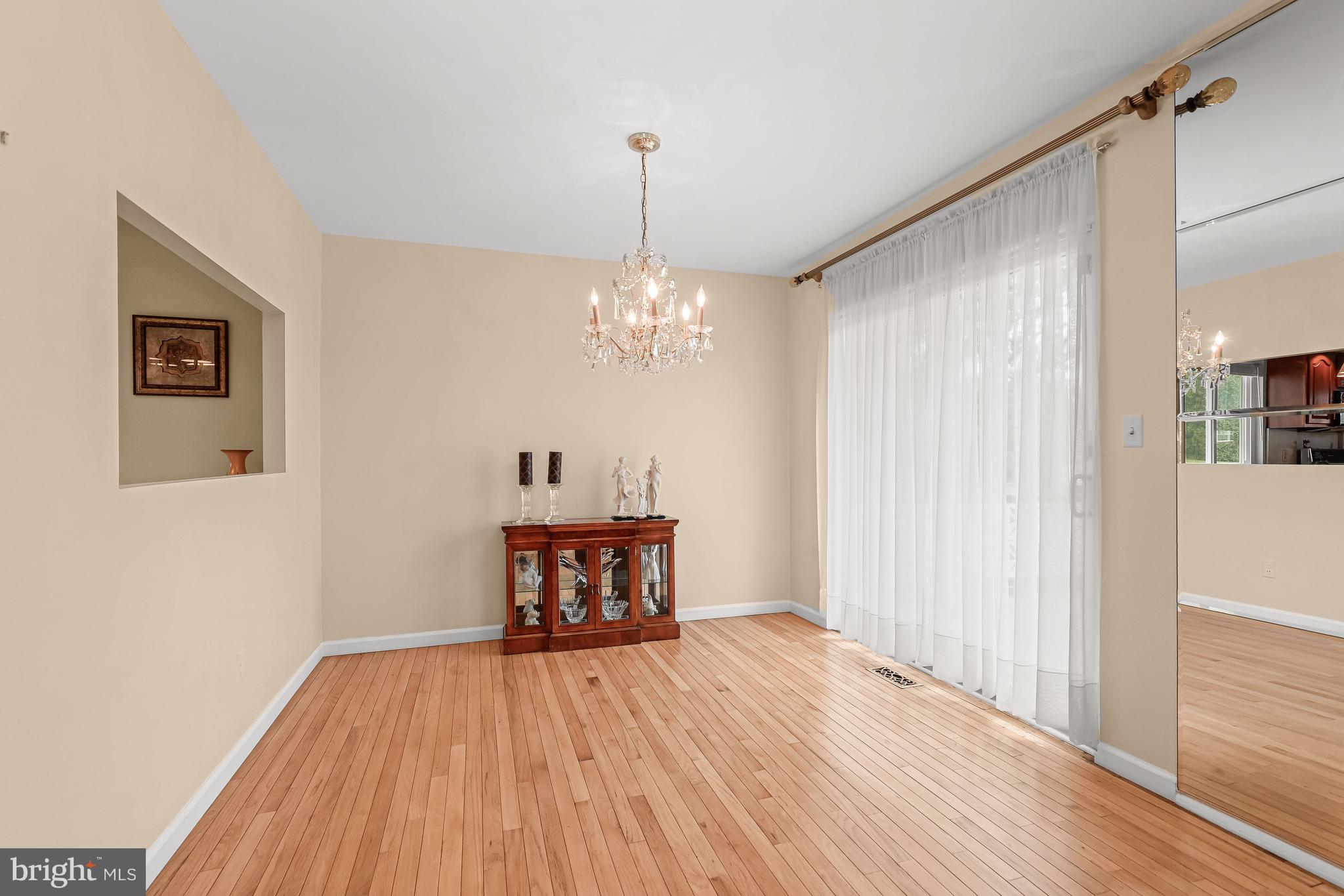 8108 Candle Lane Rosedale, MD 21237 - Photo 5 of 37 Dining Room