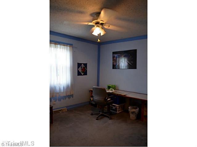 127 Applegate Road Kernersville, NC 27284 - Photo 11 of 16 2nd Bedroom. Currently used as an office