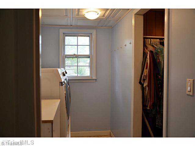 127 Applegate Road Kernersville, NC 27284 - Photo 8 of 16 Laundry Room. Also has a "off season" clothes storage area off the laundry room
