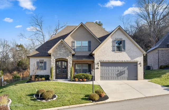 $759,900 | 8338 English Hill Lane, Knoxville, TN 37923