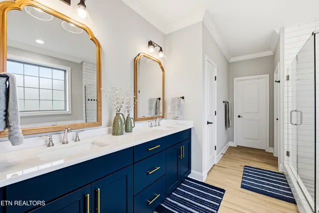 $759,900 | 8338 English Hill Lane, Knoxville, TN 37923