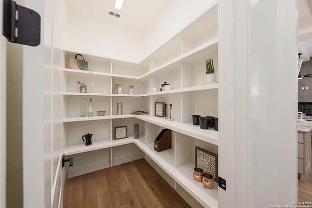 a view of walk in closet