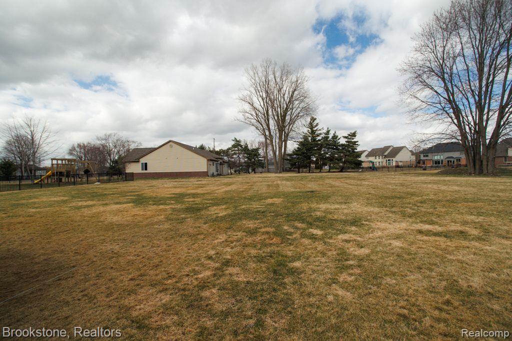 19383 22 Mile Road Macomb, MI 48044 - Photo 17 of 22 Gallery Image 17