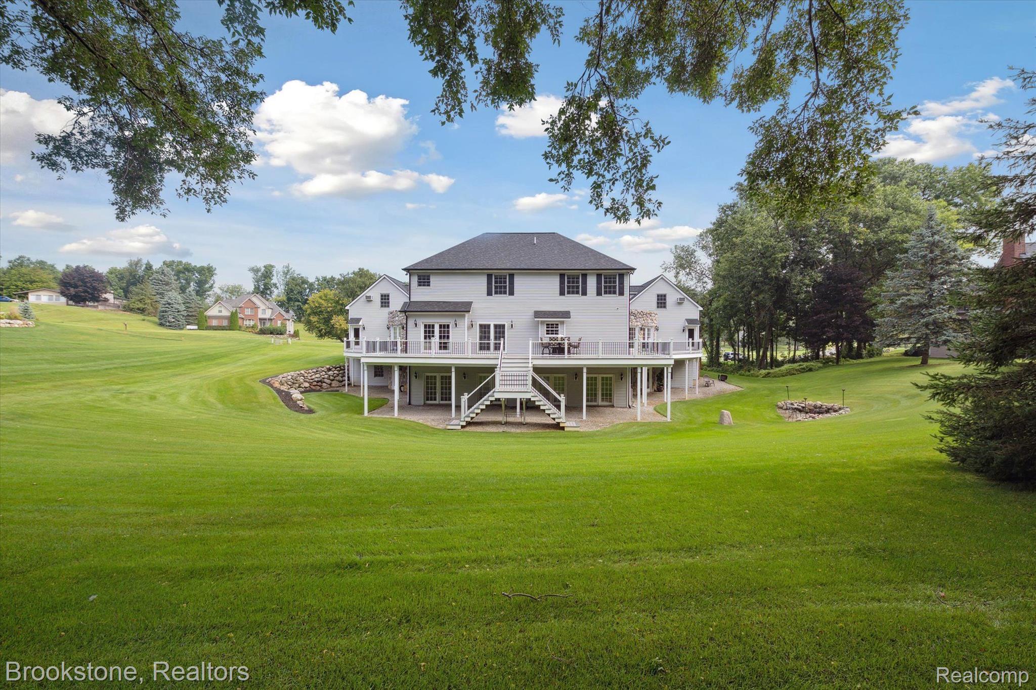 2307 Sundance Ridge Howell, MI 48843 - Photo 31 of 86 Gallery Image 31