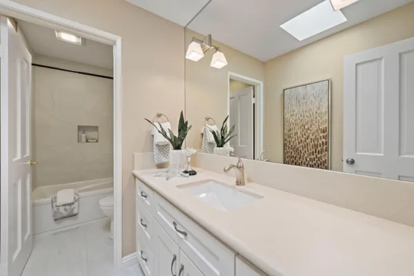 $2,098,000 | 105 Altura Vista, Los Gatos, CA 95032