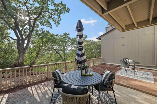 $2,098,000 | 105 Altura Vista, Los Gatos, CA 95032