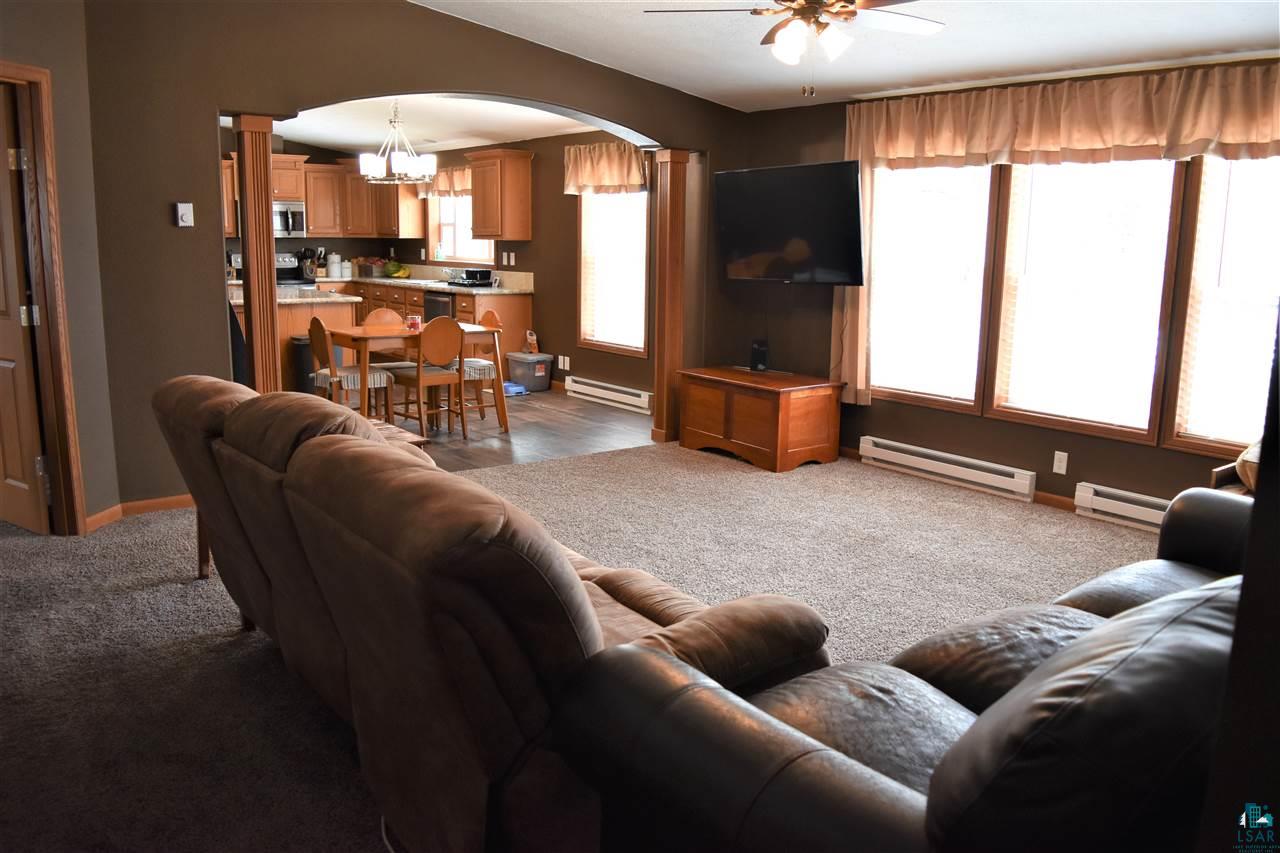 1102 Almac Drive Proctor, MN 55810 - Photo 8 of 22 Living Room 3