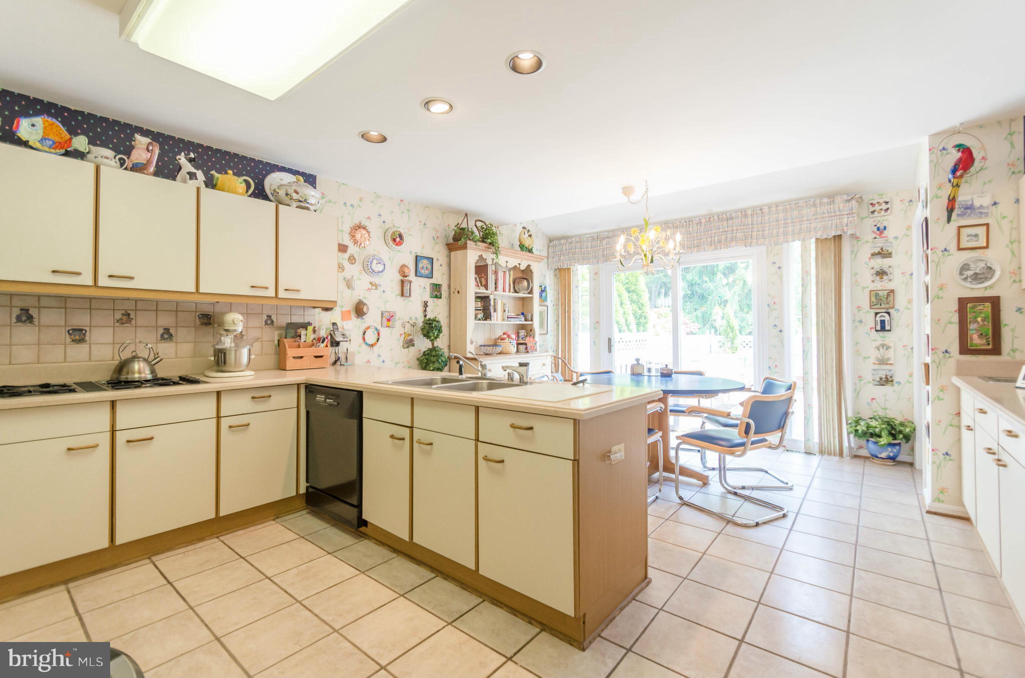 1 Deep Run Road Lutherville-Timonium, MD 21093 - Photo 12 of 30 Kitchen