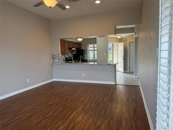 $215,900 | 230 Henry M Chandler Drive, Rockwall, TX 75032