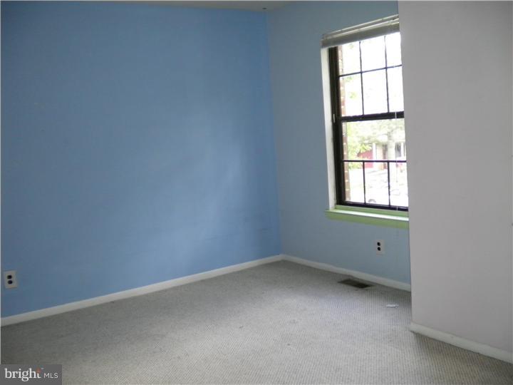 119 A Chaucer Road Mount Laurel, NJ 08054 - Photo 3 of 11