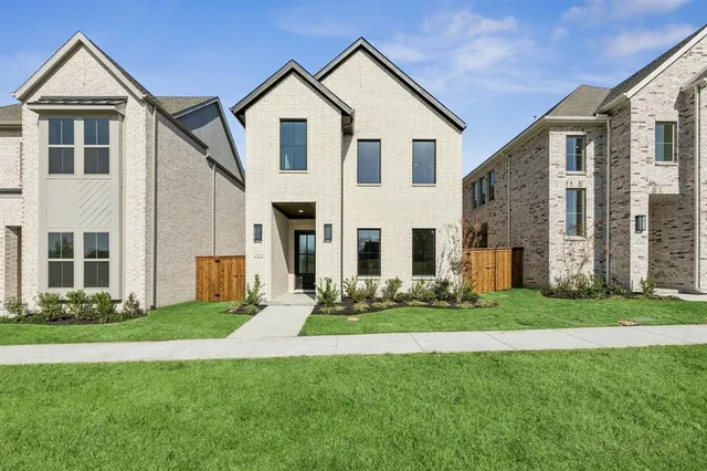 $475,000 | 416 Dover Mews, Celina, TX 75009