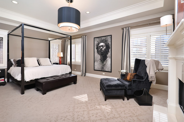 1111 West Wolfram Street Chicago, IL 60657 - Photo 12 of 25 a bedroom with bed and a window