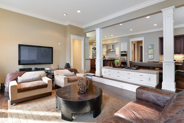 1111 West Wolfram Street Chicago, IL 60657 - Photo 9 of 25 a living room with furniture and a flat screen tv