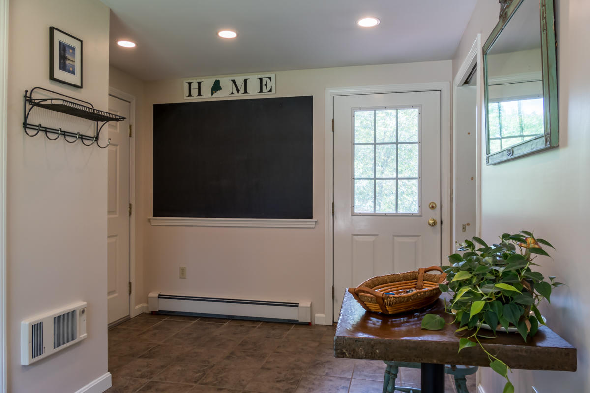 42 Prout Road Freeport, ME 04032 - Photo 33 of 56 8-Mudroom (2 of 2)