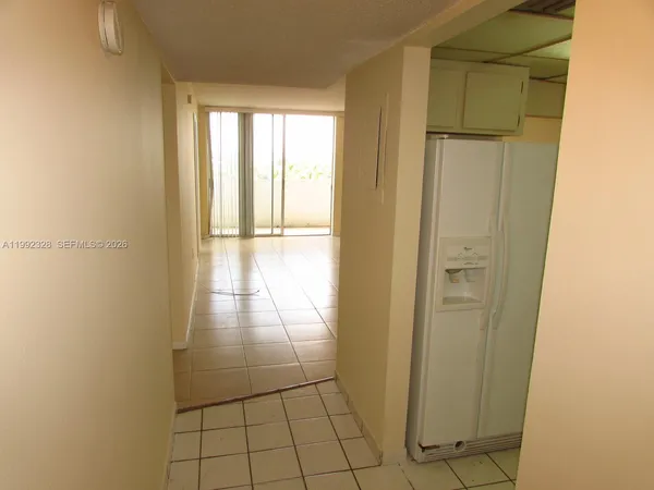 $2,185 | 10090 Northwest 80th Court, Unit 1560, Hialeah Gardens, FL 33016
