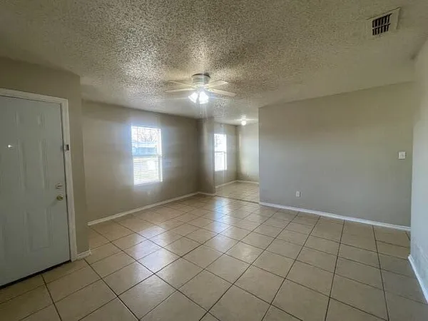 $75,000 | 304 81st Street, Unit 2, Lubbock, TX 79404