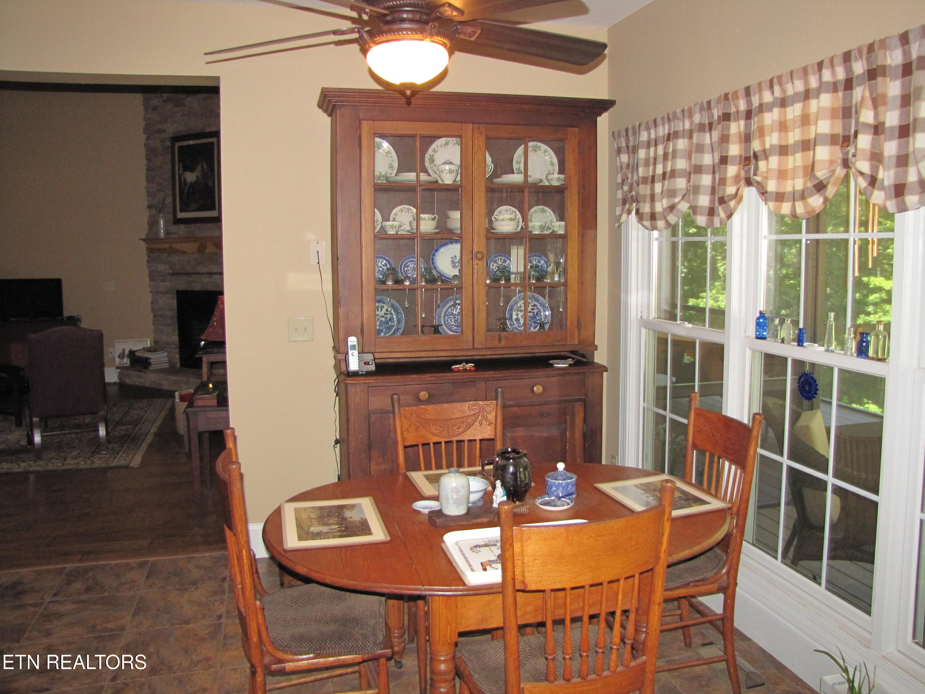 734 Ridgetop Drive Jamestown, TN 38556 - Photo 16 of 32 IMG_1143 (1)