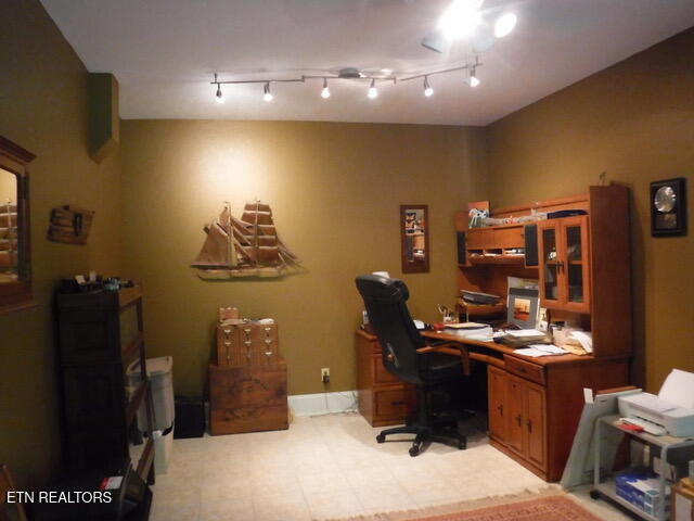 734 Ridgetop Drive Jamestown, TN 38556 - Photo 18 of 32 DSCF0367
