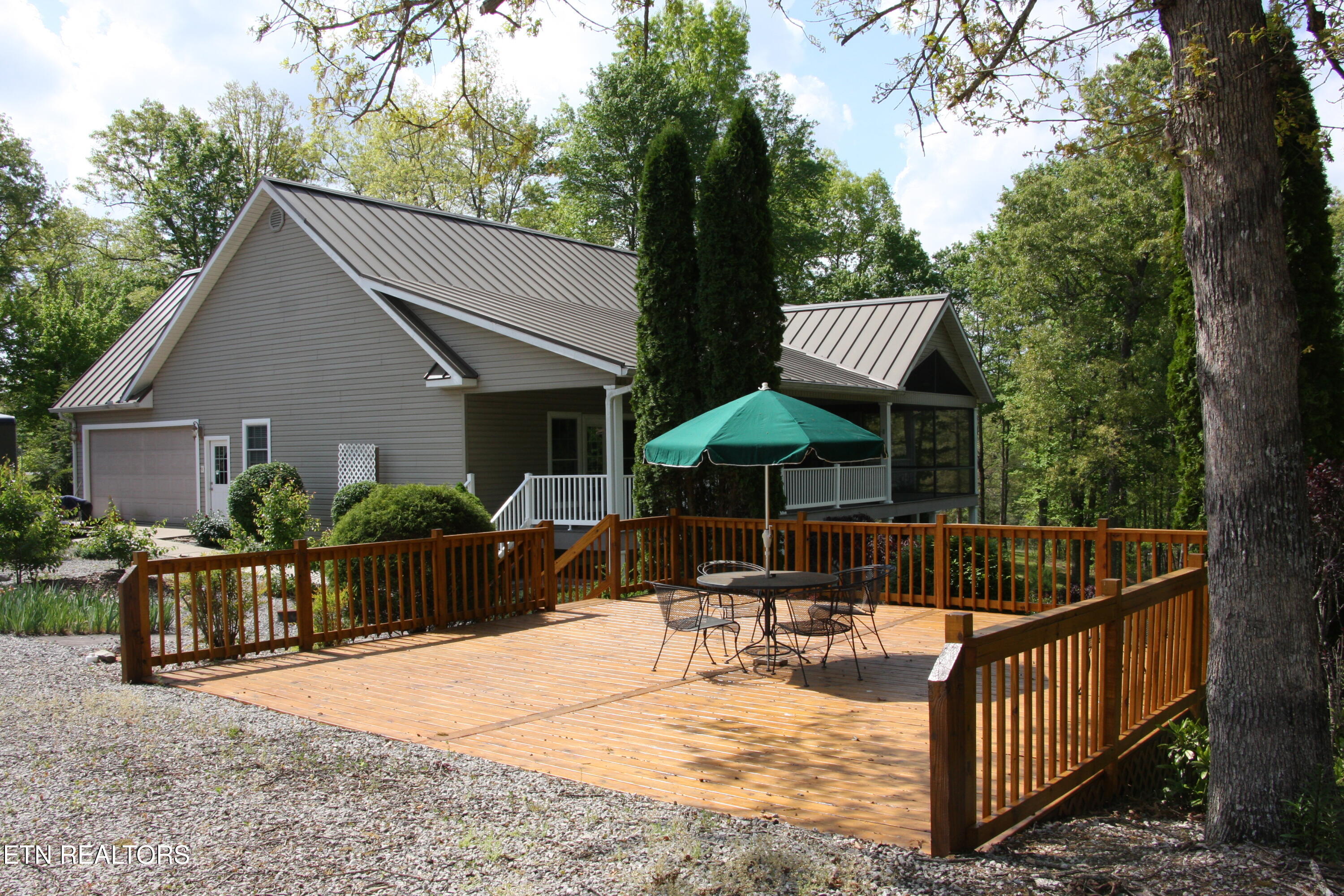 734 Ridgetop Drive Jamestown, TN 38556 - Photo 22 of 32 IMG_4138