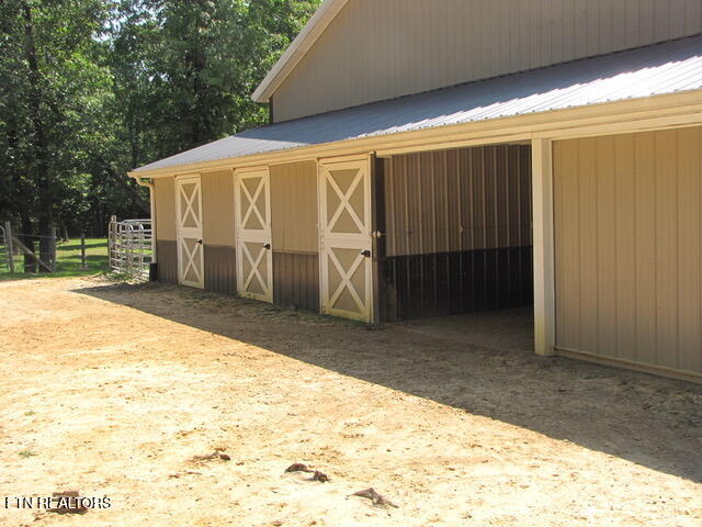 734 Ridgetop Drive Jamestown, TN 38556 - Photo 27 of 32 IMG_0725