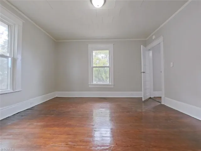 $1,000 | 1006 Holton Place, Unit A, High Point, NC 27262