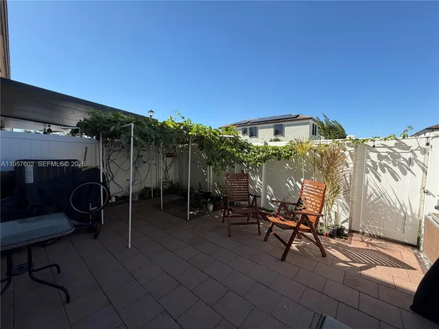 $550,000 | 11032 West 33rd Way, Hialeah, FL 33018