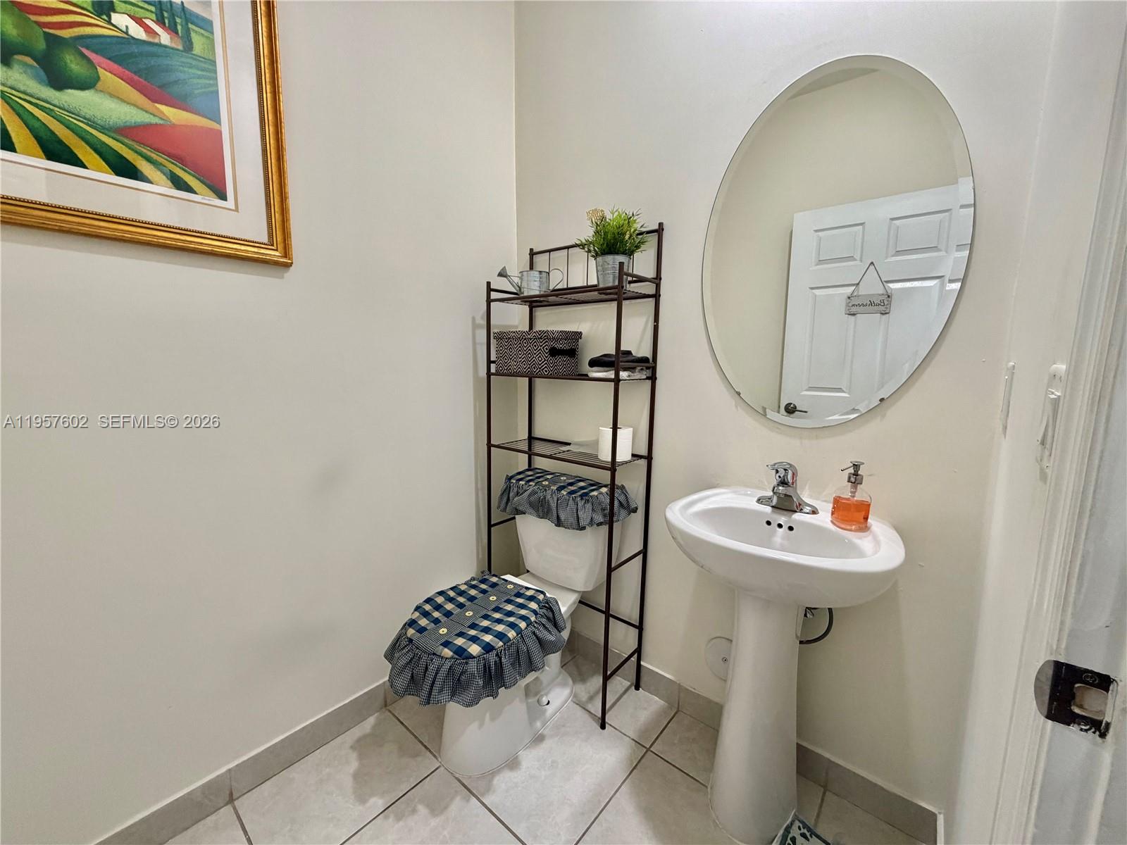 11032 West 33rd Way Hialeah, FL 33018 - Photo 15 of 40