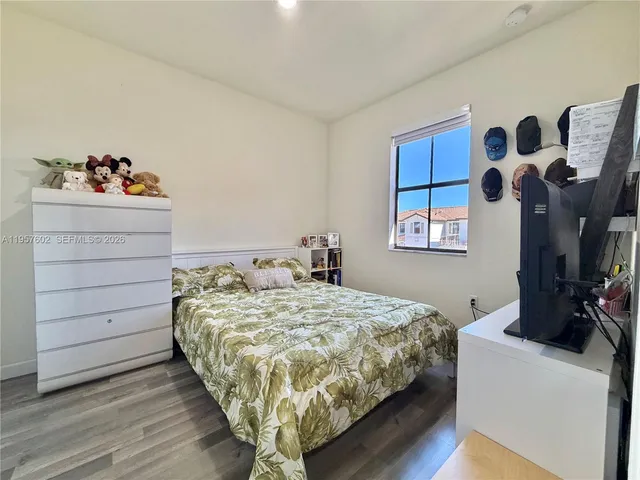 $550,000 | 11032 West 33rd Way, Hialeah, FL 33018